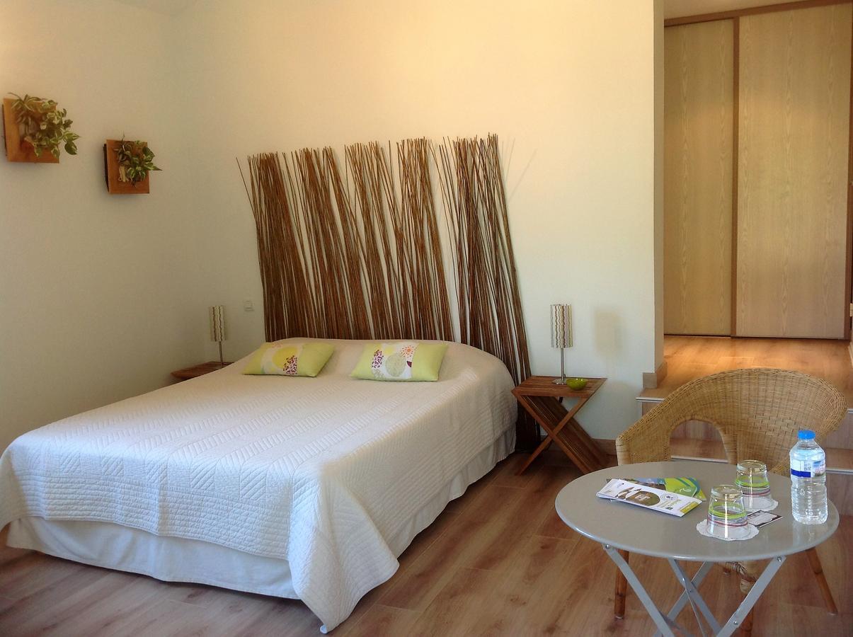 Chambres D'Hotes La Colombiere Colombiers  Dış mekan fotoğraf